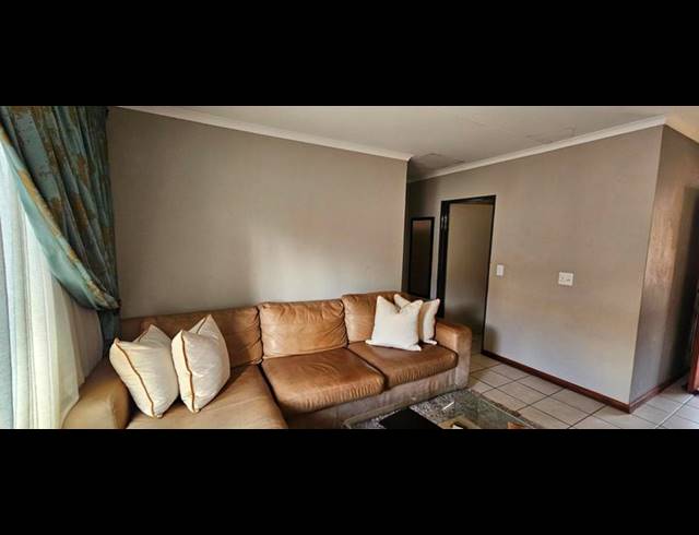 2 BEDROOM APARTMENT FOR SALE IN LOTUS GARDENS